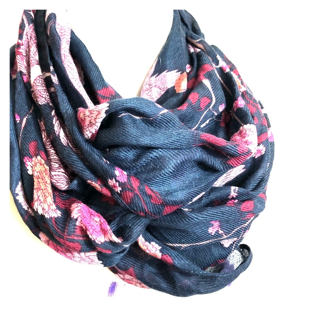 H&M Infinity Scarf